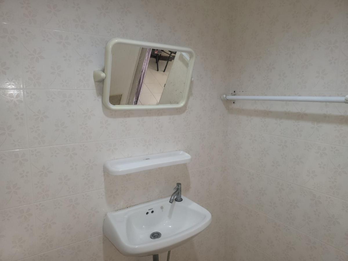 Ekaluk Place Inn Патая Екстериор снимка