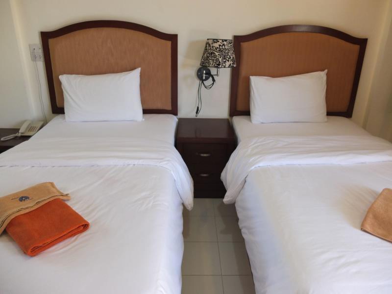 Ekaluk Place Inn Патая Екстериор снимка